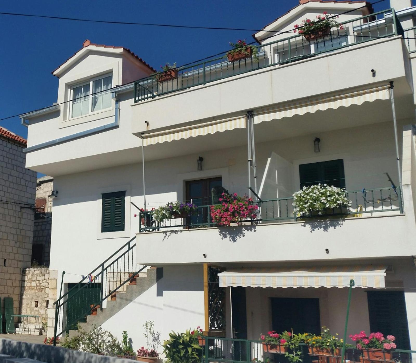 Viktorija Apartments เซเกต วรันยีชา ภายนอก รูปภาพ